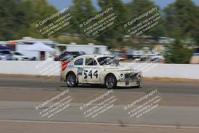 media/Oct-02-2022-24 Hours of Lemons (Sun) [[cb81b089e1]]/1020am (Front Straight)/